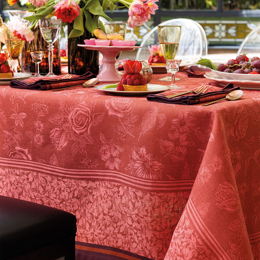 Tablecloth Romance Red 175x175 100% linen, , hi-res image number 7