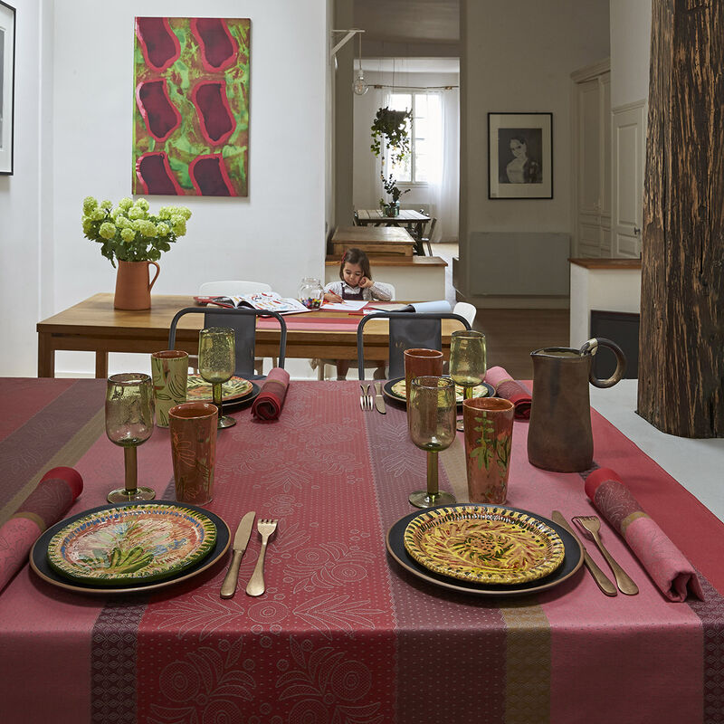 Coated tablecloth Vent d'ouest Strawberry 175x175 100% cotton, , hi-res image number 0
