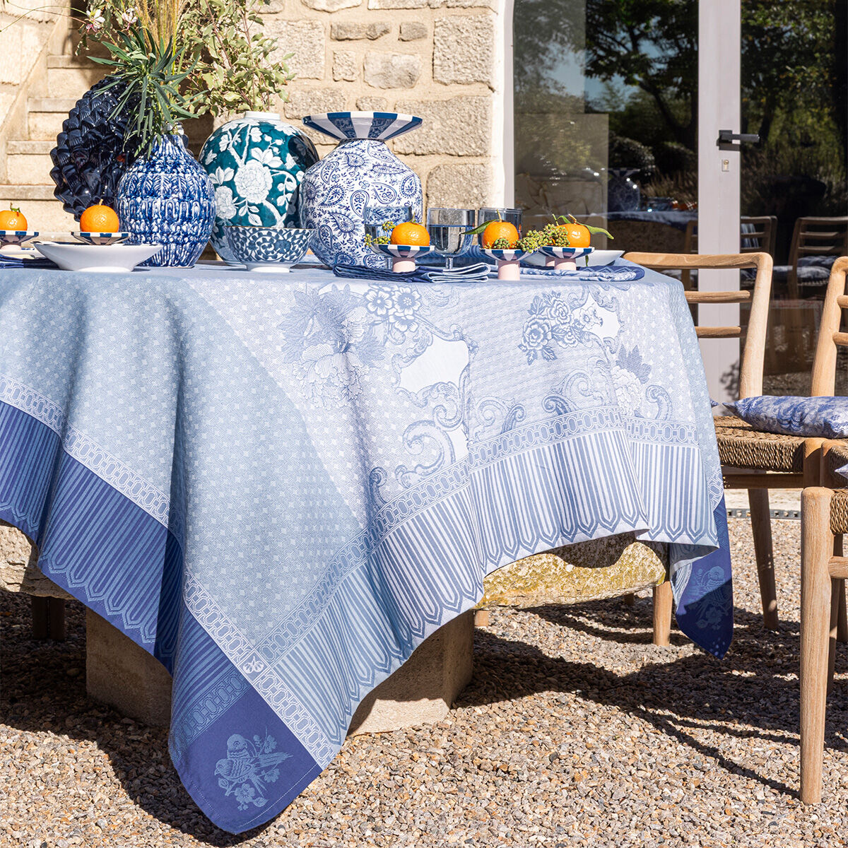 High quality fabric tablecloths - Made in France | Le Jacquard