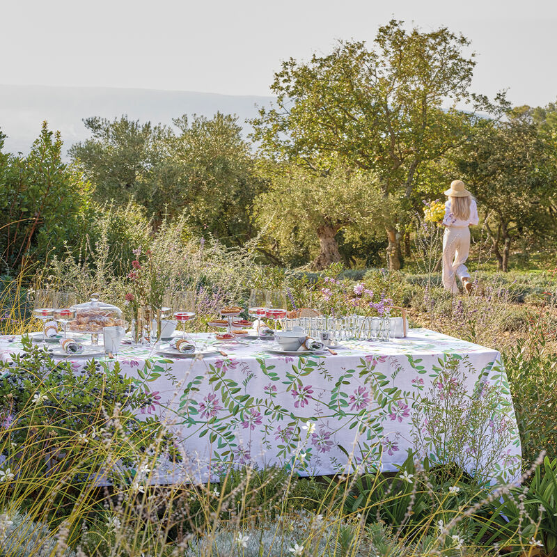 Tablecloth Pois de senteur Pink 150x150 50% cotton - 50 % linen, , hi-res