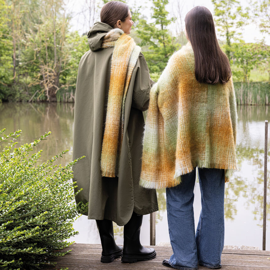 Poncho H&ocirc;tel particulier Unique size 100% mohair, , hi-res image number 0
