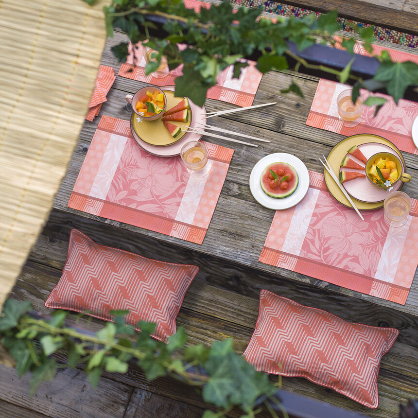 Coated placemat  Quartz 50x36 100% cotton, , hi-res image number 0