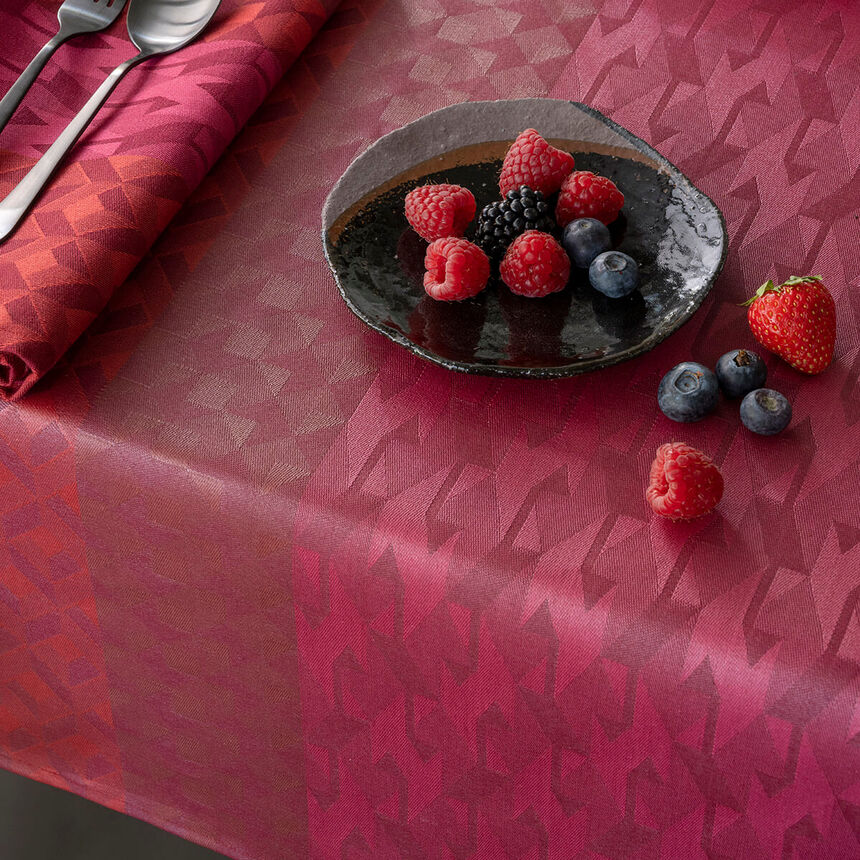 Coated tablecloth Caract&egrave;re Enduit Red 150x150 100% cotton, , hi-res image number 1