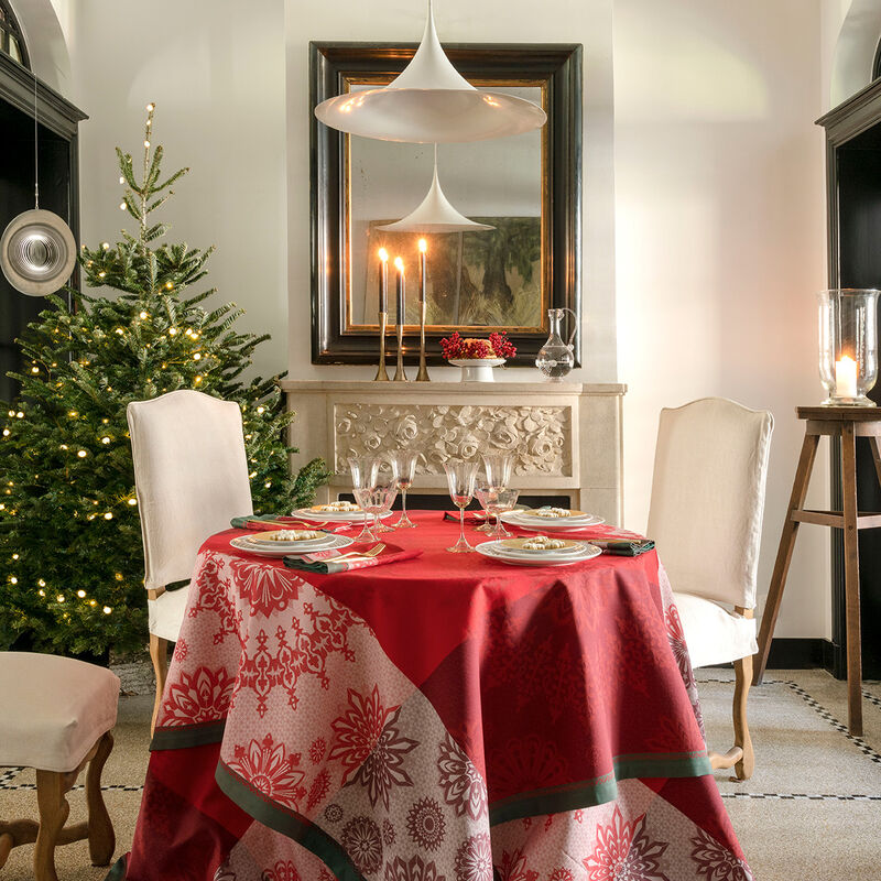 Tablecloth Lumières d'étoiles  Red 175x175 100% cotton, , hi-res image number 0