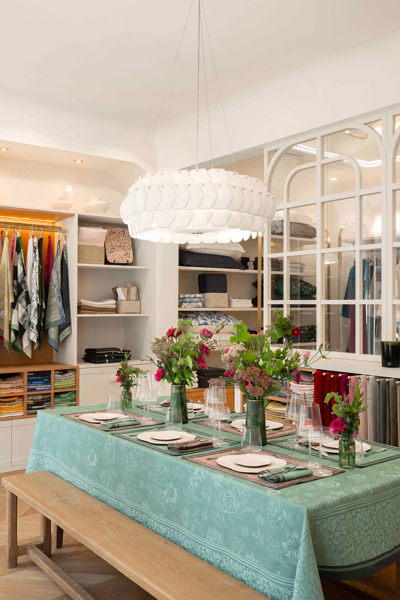 The Lyon boutique