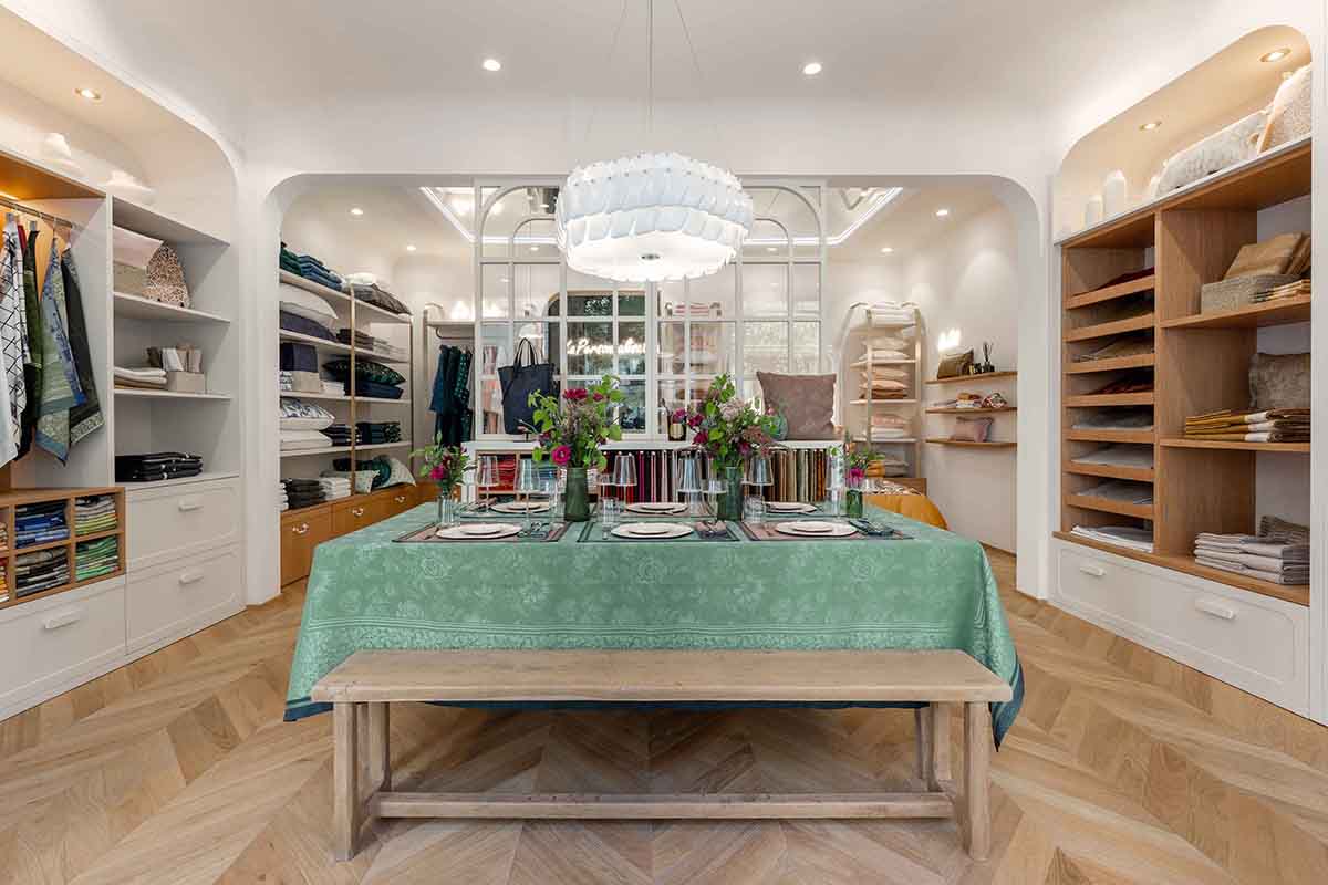 The Lyon boutique