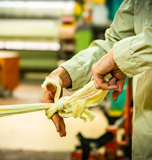 Preparing the yarns